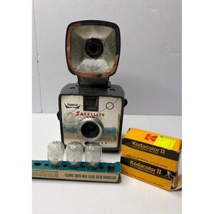 Vintage Imperial Satellite 127 Film Camera with Flash Bulbs and Kodacolor Film